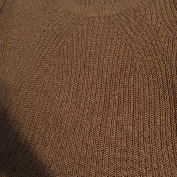 H&M Sweater - Picture 3 of 8